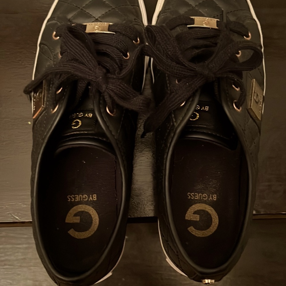 guess 8.5 woman shoes used.